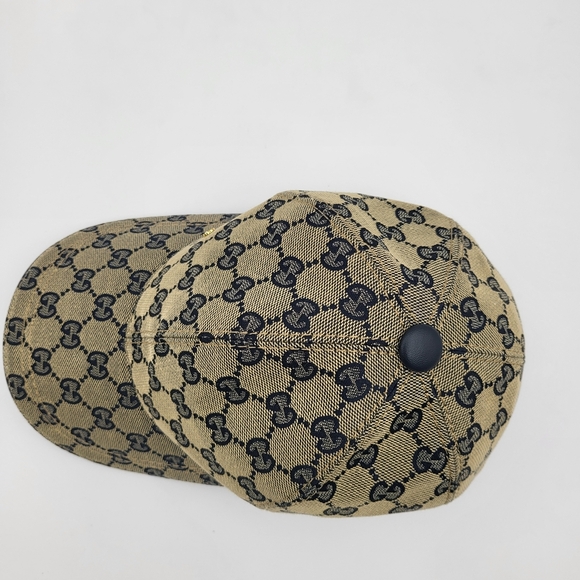 Gucci GG Canvas Leather Supreme Cap.. - Picture 6 of 12